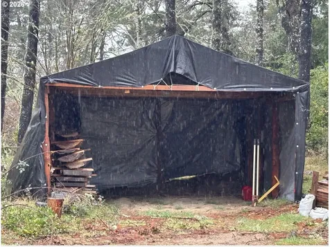 88029 Highway 101 Florence OR 97439