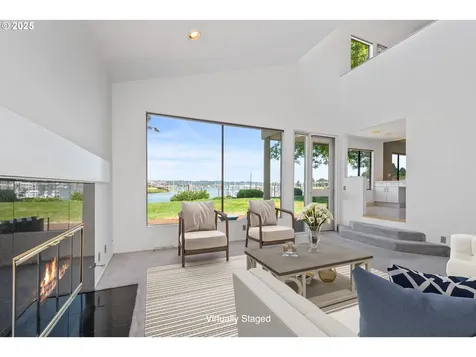 513 N Tomahawk Island Drive Portland OR 97217