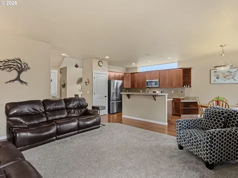 2746 NW Kent Street Camas WA 98607