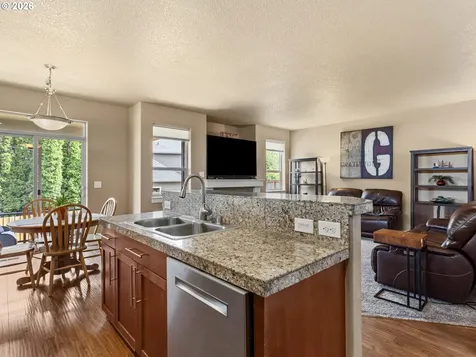 2746 NW Kent Street Camas WA 98607