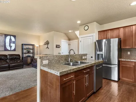 2746 NW Kent Street Camas WA 98607