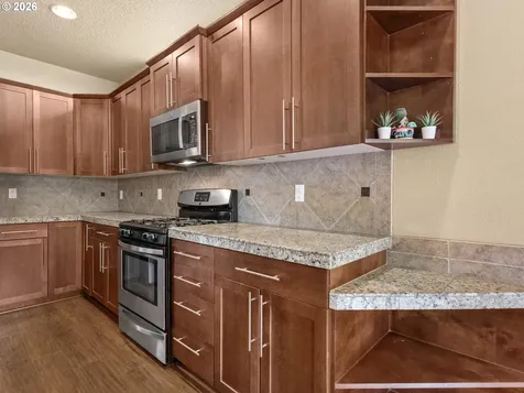 2746 NW Kent Street Camas WA 98607