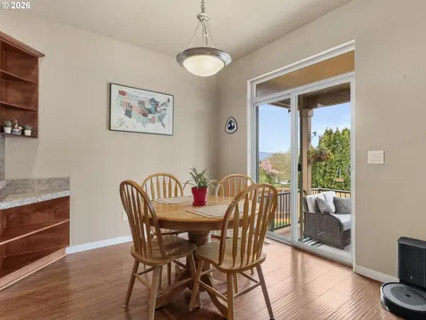 2746 NW Kent Street Camas WA 98607