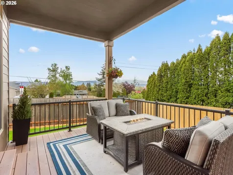 2746 NW Kent Street Camas WA 98607