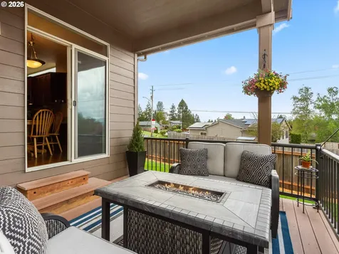 2746 NW Kent Street Camas WA 98607