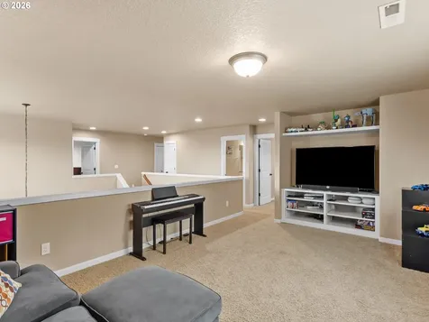2746 NW Kent Street Camas WA 98607