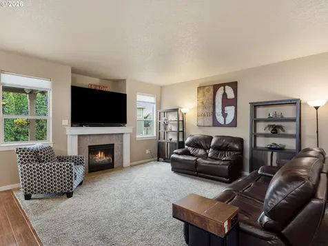 2746 NW Kent Street Camas WA 98607