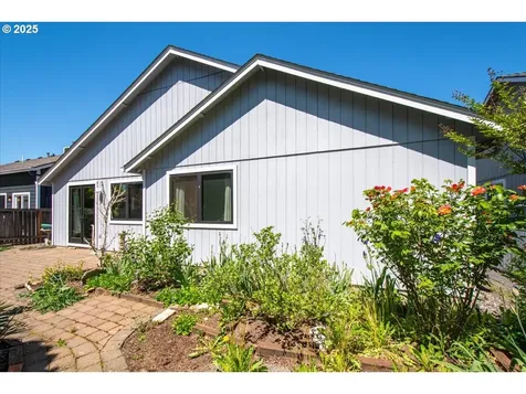 18201 SE 19th Street Vancouver WA 98683