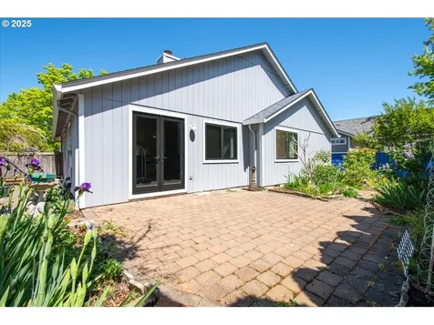 18201 SE 19th Street Vancouver WA 98683