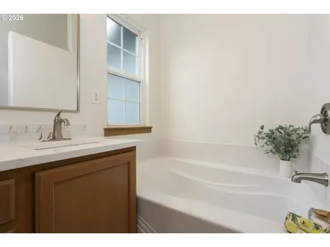 1340 Fairway Drive Washougal WA 98671