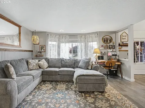 3008 SE Laura Avenue Gresham OR 97080