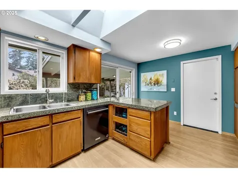 11401 NE 29th Avenue Vancouver WA 98686