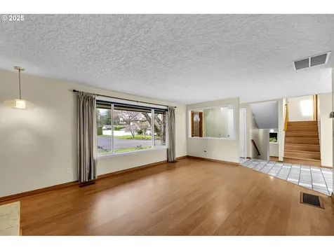 11401 NE 29th Avenue Vancouver WA 98686