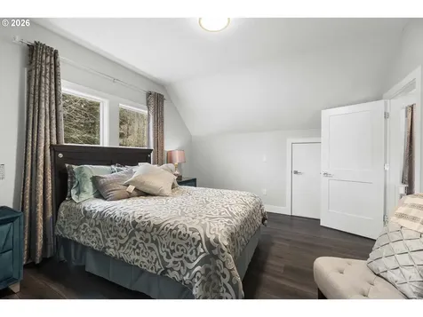 1141 Cedar Falls Road Washougal WA 98671