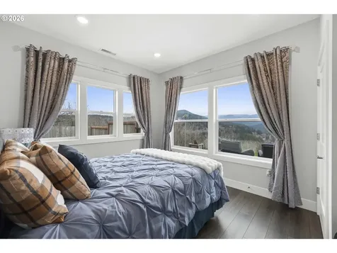 1141 Cedar Falls Road Washougal WA 98671