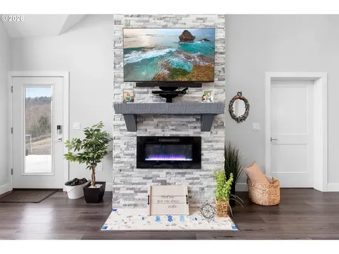 1141 Cedar Falls Road Washougal WA 98671