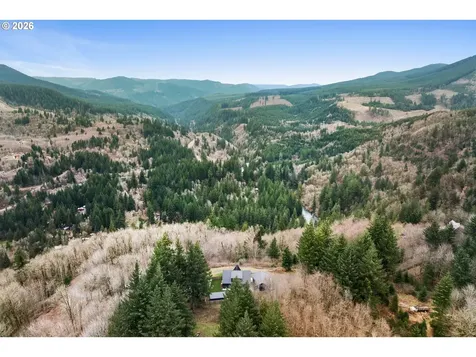 1141 Cedar Falls Road Washougal WA 98671