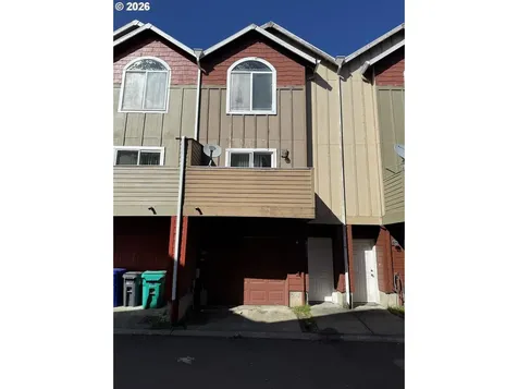 8728 SE Division Street Portland OR 97266