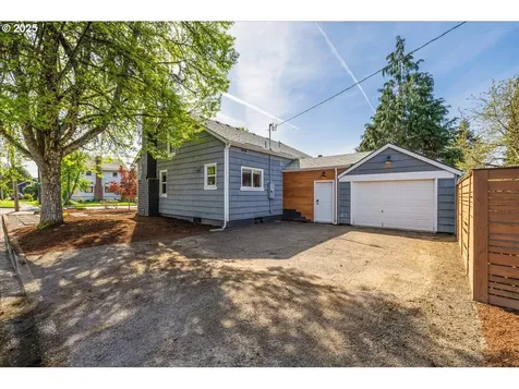 1333 NE Kirby Street Mcminnville OR 97128
