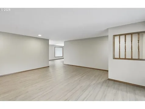 376 NW Jason Court Hillsboro OR 97124