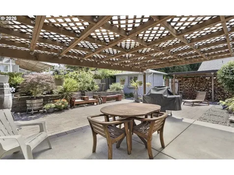 376 NW Jason Court Hillsboro OR 97124