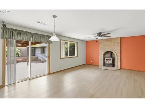 376 NW Jason Court Hillsboro OR 97124
