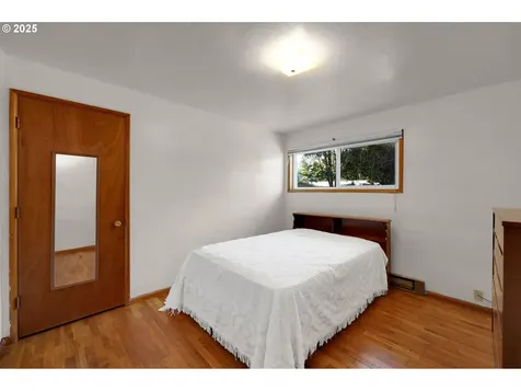 627 Archie Street Eugene OR 97402