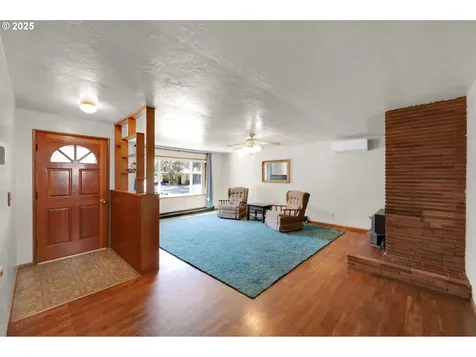 627 Archie Street Eugene OR 97402