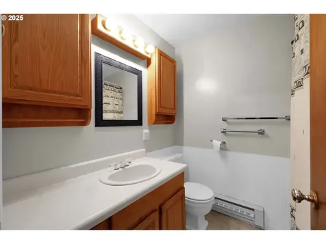 627 Archie Street Eugene OR 97402