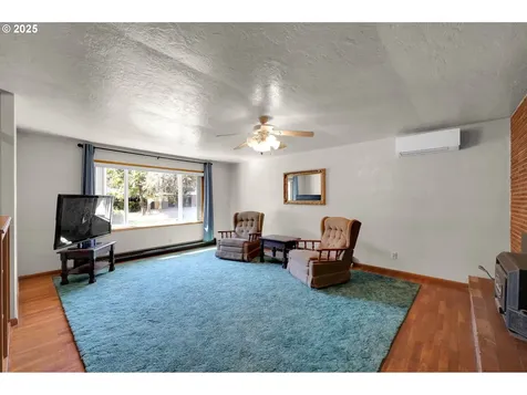 627 Archie Street Eugene OR 97402