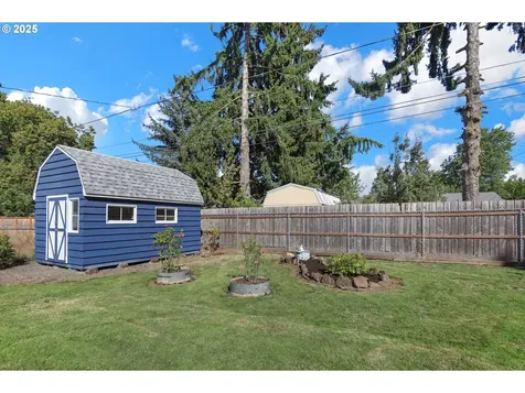 627 Archie Street Eugene OR 97402
