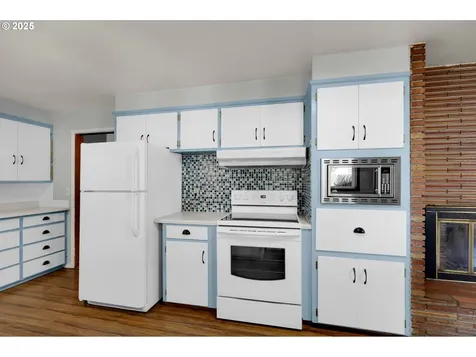 627 Archie Street Eugene OR 97402