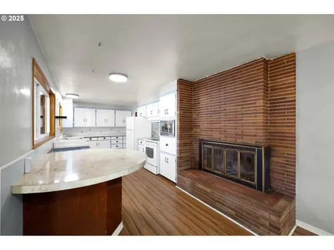 627 Archie Street Eugene OR 97402