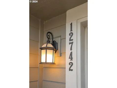 12742 Jessie Avenue Oregon City OR 97045