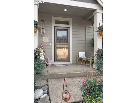 12742 Jessie Avenue Oregon City OR 97045