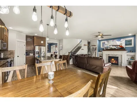 12742 Jessie Avenue Oregon City OR 97045