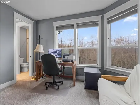 690 Sommerset Road Woodland WA 98674