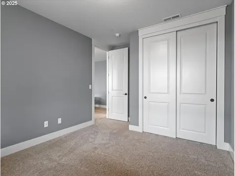 690 Sommerset Road Woodland WA 98674