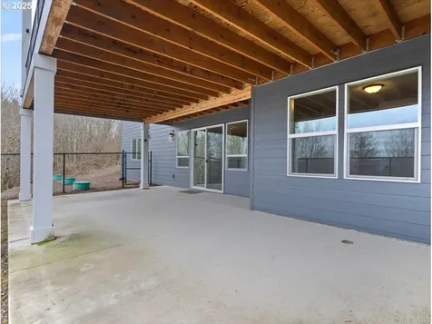690 Sommerset Road Woodland WA 98674