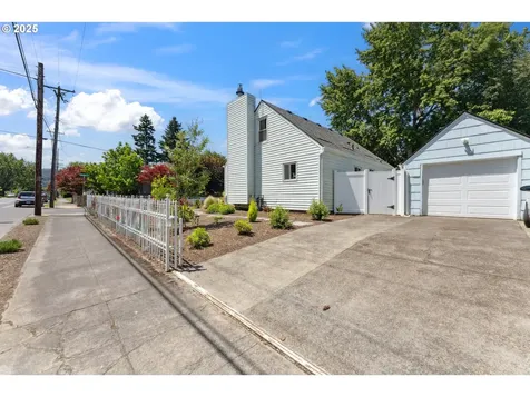 9107 N Windle Street Portland OR 97203