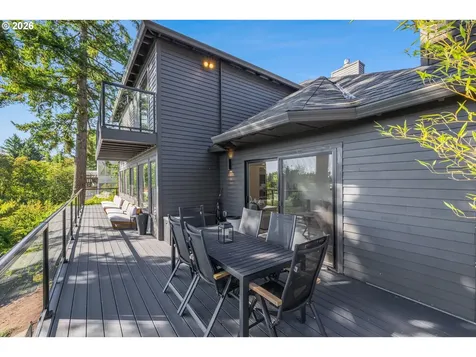 9 Hidalgo Street Lake Oswego OR 97035