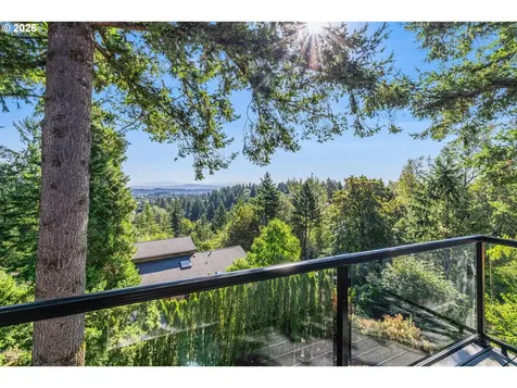 9 Hidalgo Street Lake Oswego OR 97035