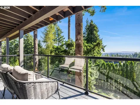 9 Hidalgo Street Lake Oswego OR 97035