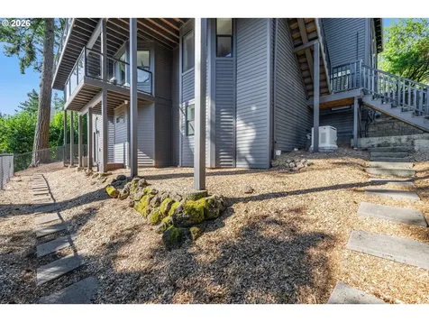 9 Hidalgo Street Lake Oswego OR 97035