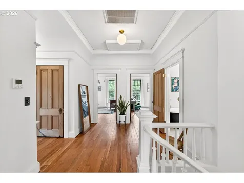 2935 SE Yamhill Street Portland OR 97214