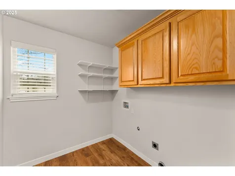 459 SE Oakbriar Avenue Roseburg OR 97470