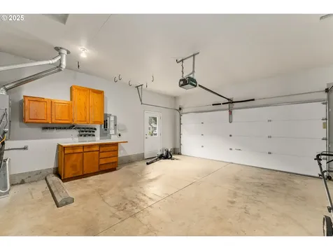 459 SE Oakbriar Avenue Roseburg OR 97470