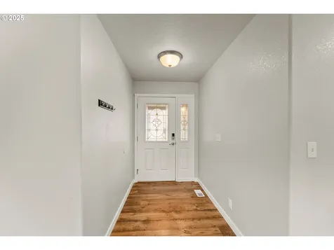 459 SE Oakbriar Avenue Roseburg OR 97470