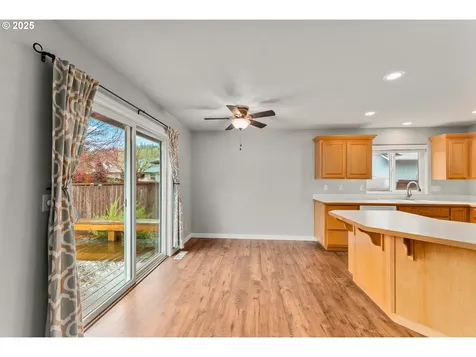 459 SE Oakbriar Avenue Roseburg OR 97470