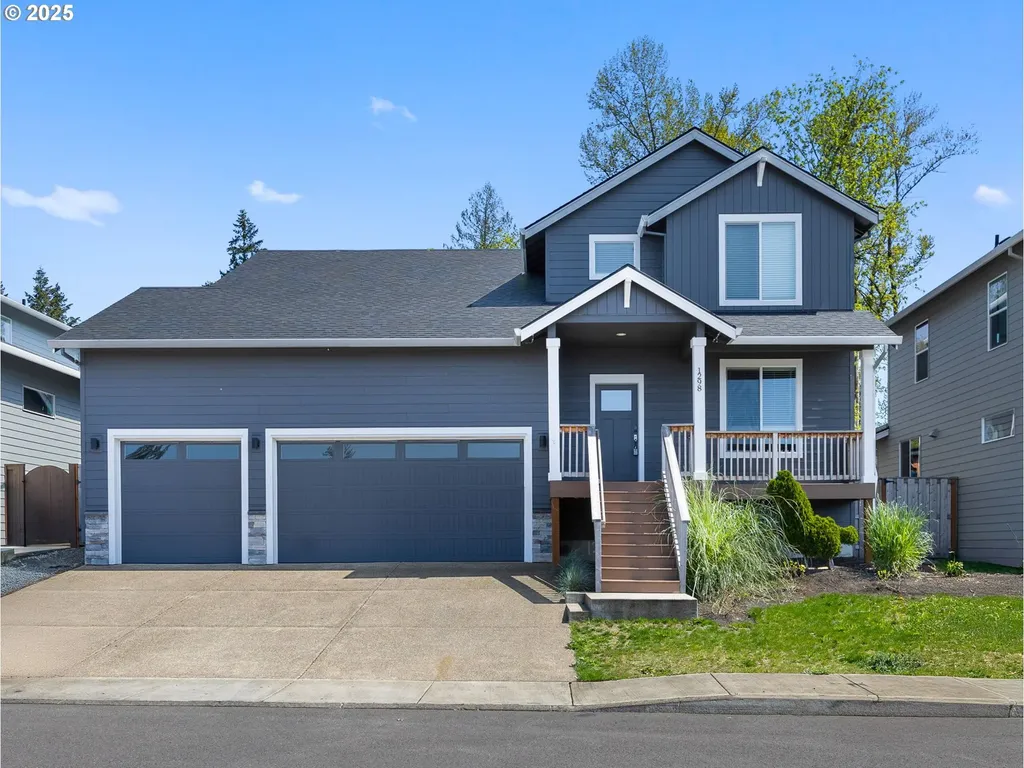 1298 NE Moore Avenue Estacada OR 97023